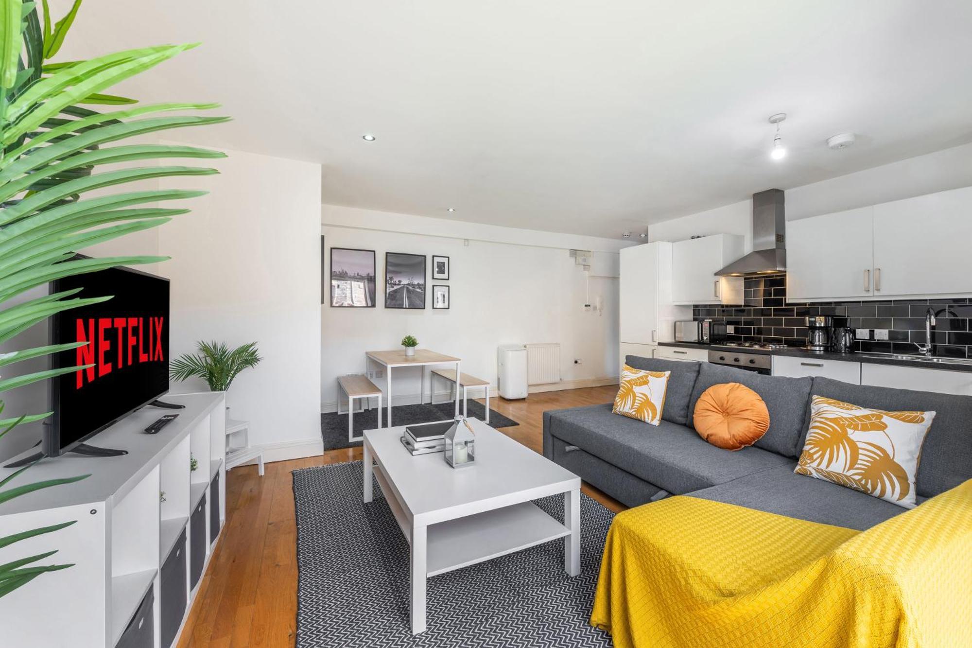 London Waterloo Apartment With Large Private Terrace - View Of The London Eye - 1 Bedroom 1 Bath エクステリア 写真